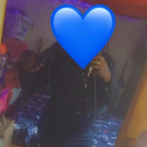 Meet your Posher, Brea - Picture 1 of 1